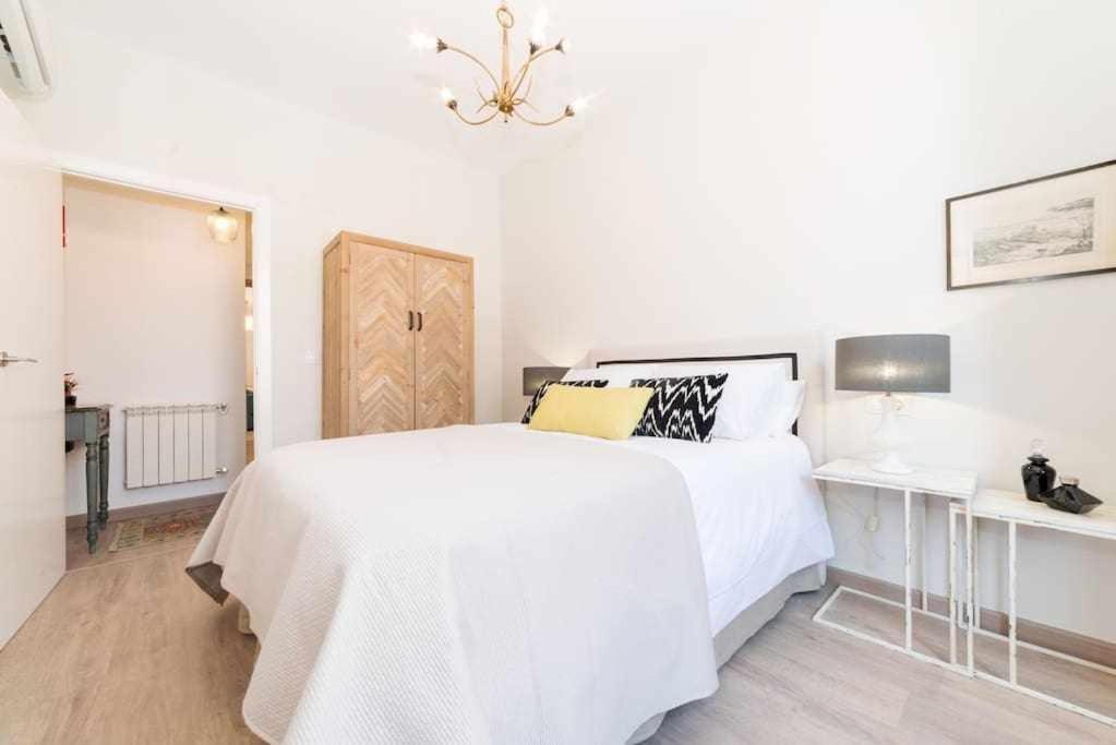 Room Boutique Calma Nerea By Kubik Caceres Bagian luar foto
